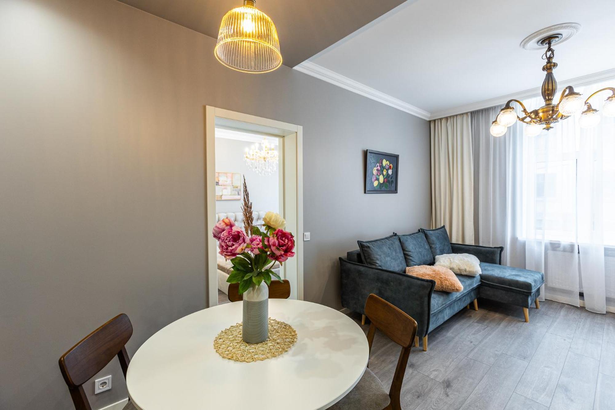 Superb Apartment In City Centre Riga Eksteriør billede